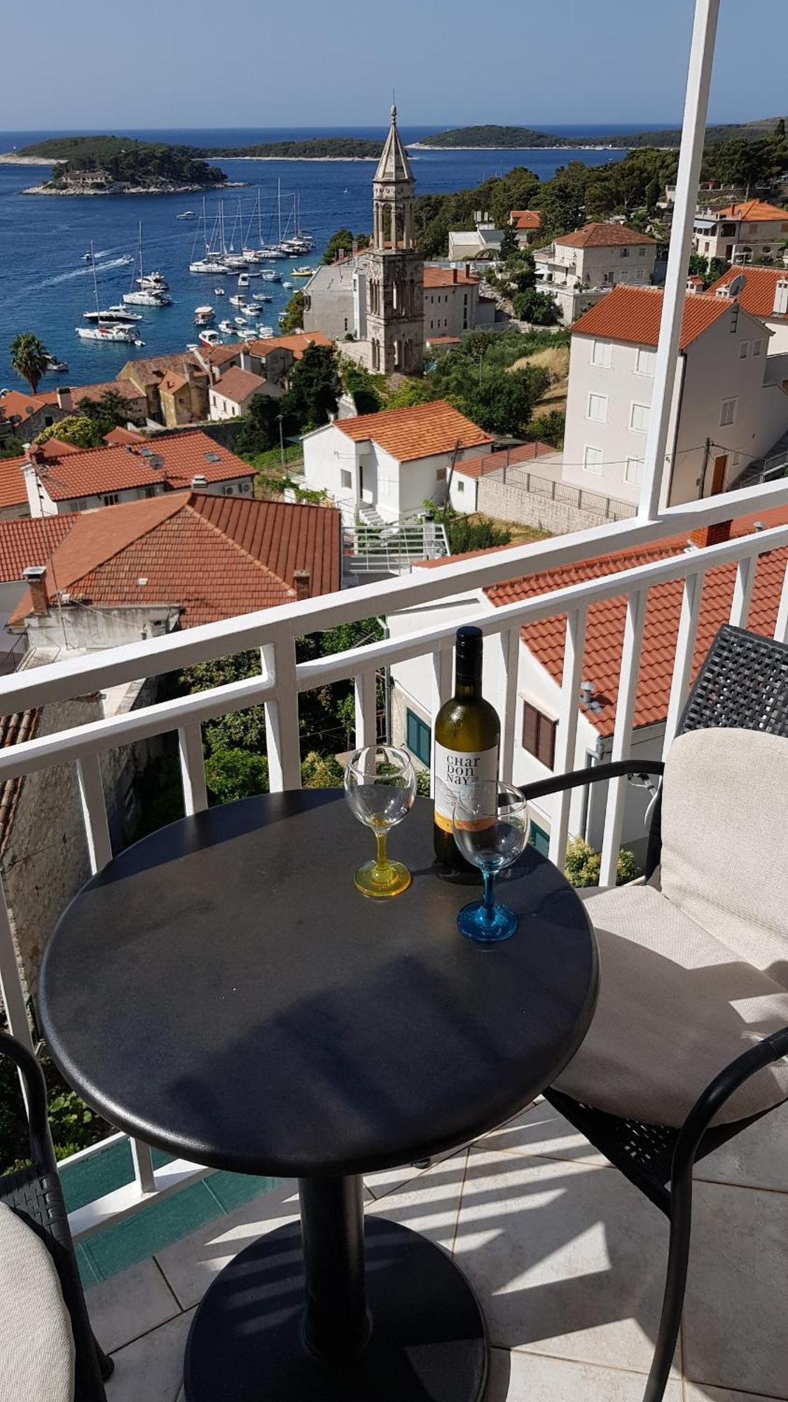 Apartments Bocin Rosso Hvar Town Exterior photo