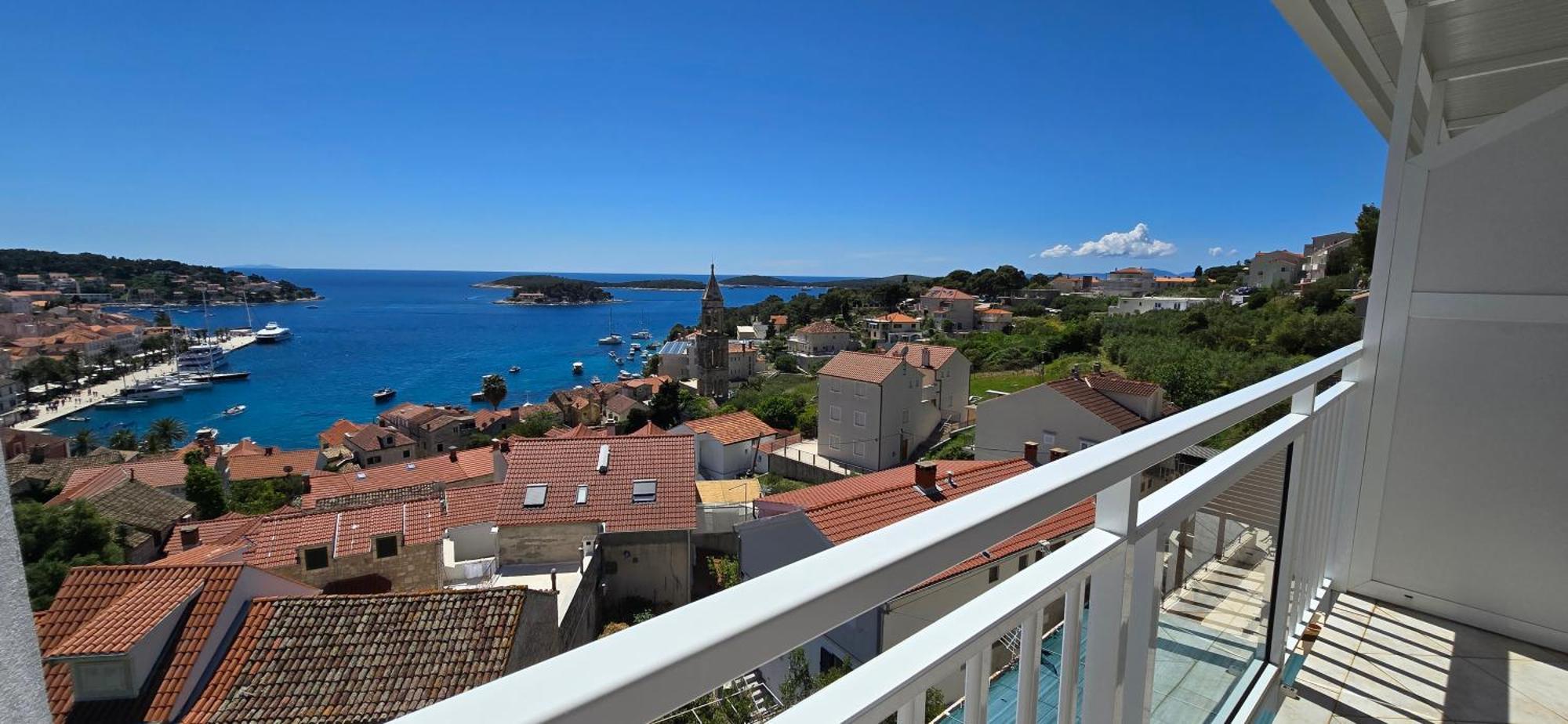 Apartments Bocin Rosso Hvar Town Room photo